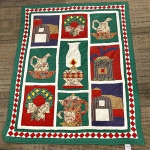 American Pacific Hand Quilted Green Christmas Holiday Themes Blanket 58” X 48”